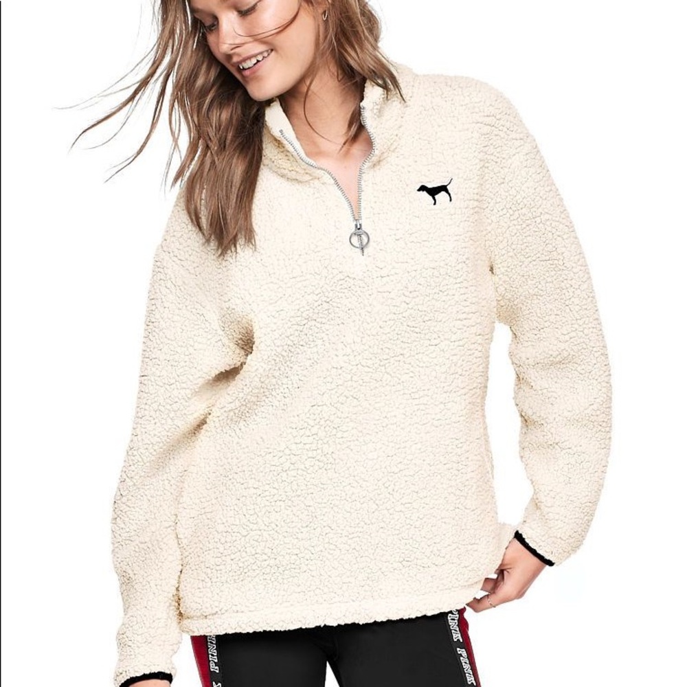 VS PINK Sherpa